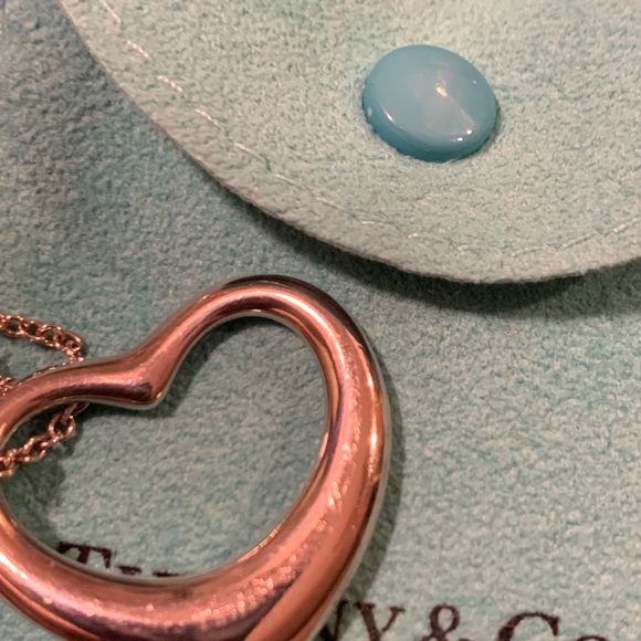 Tiffany & Co. Large Open Heart Pendant Necklace - Picture 5 of 5